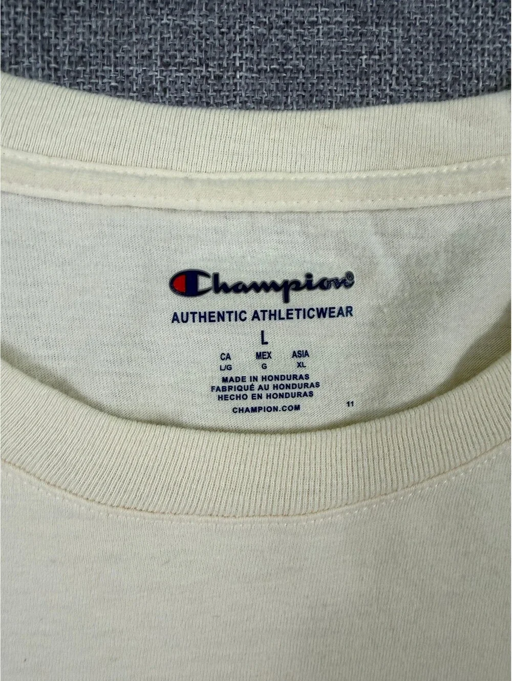 Champion Script Logo T-Shirt Mens Large Cream Spellout Athleticwear